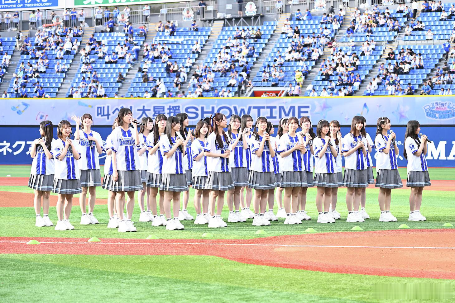 日向坂46 参加了职业棒球横滨DeNA海湾之星队于5月26日至28日举办的特别活