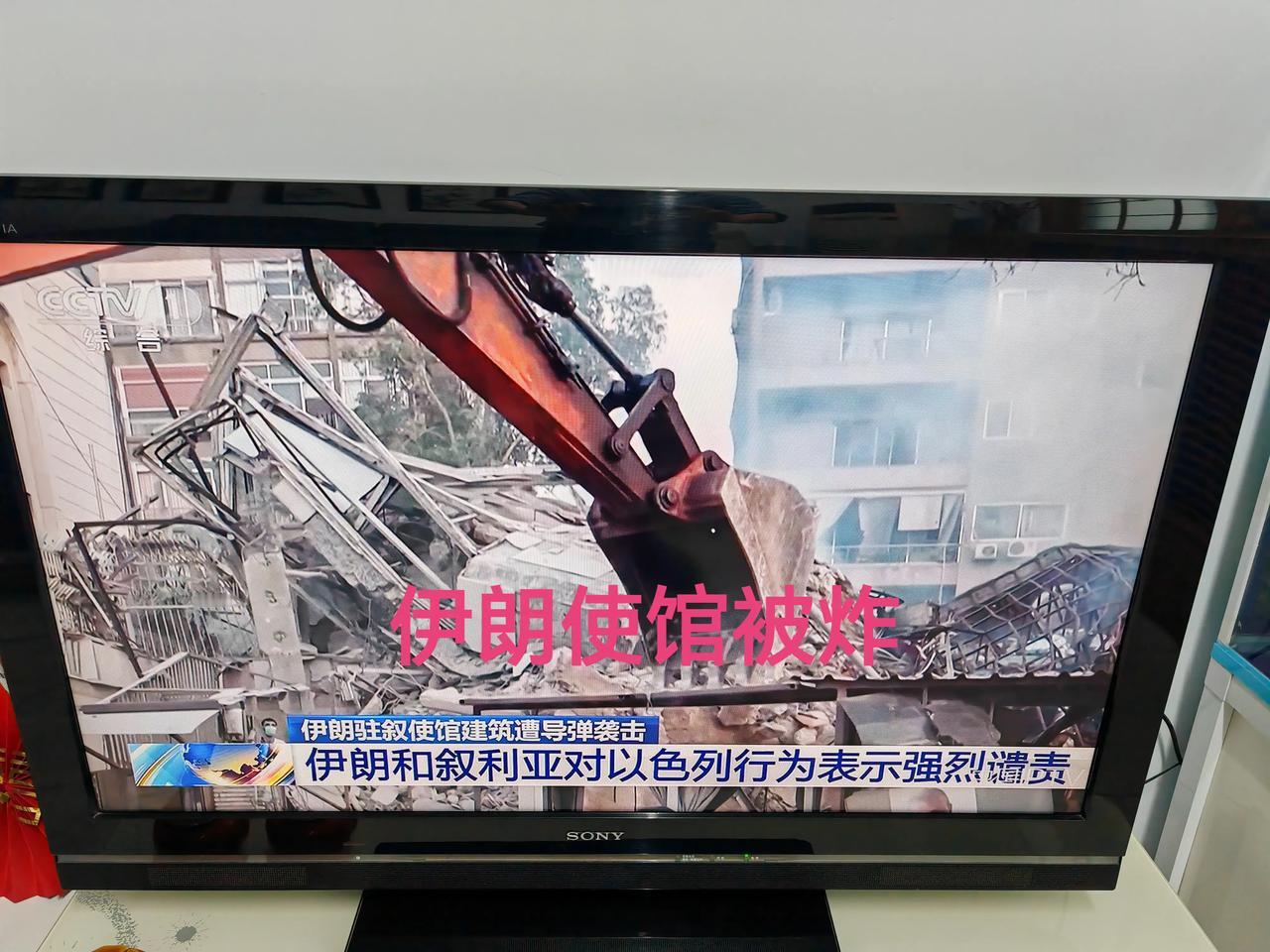 要想灭亡、必先疯狂！以色列正一步步走向灭亡之路！
巴以冲突爆发以后，以色列疯狂轰