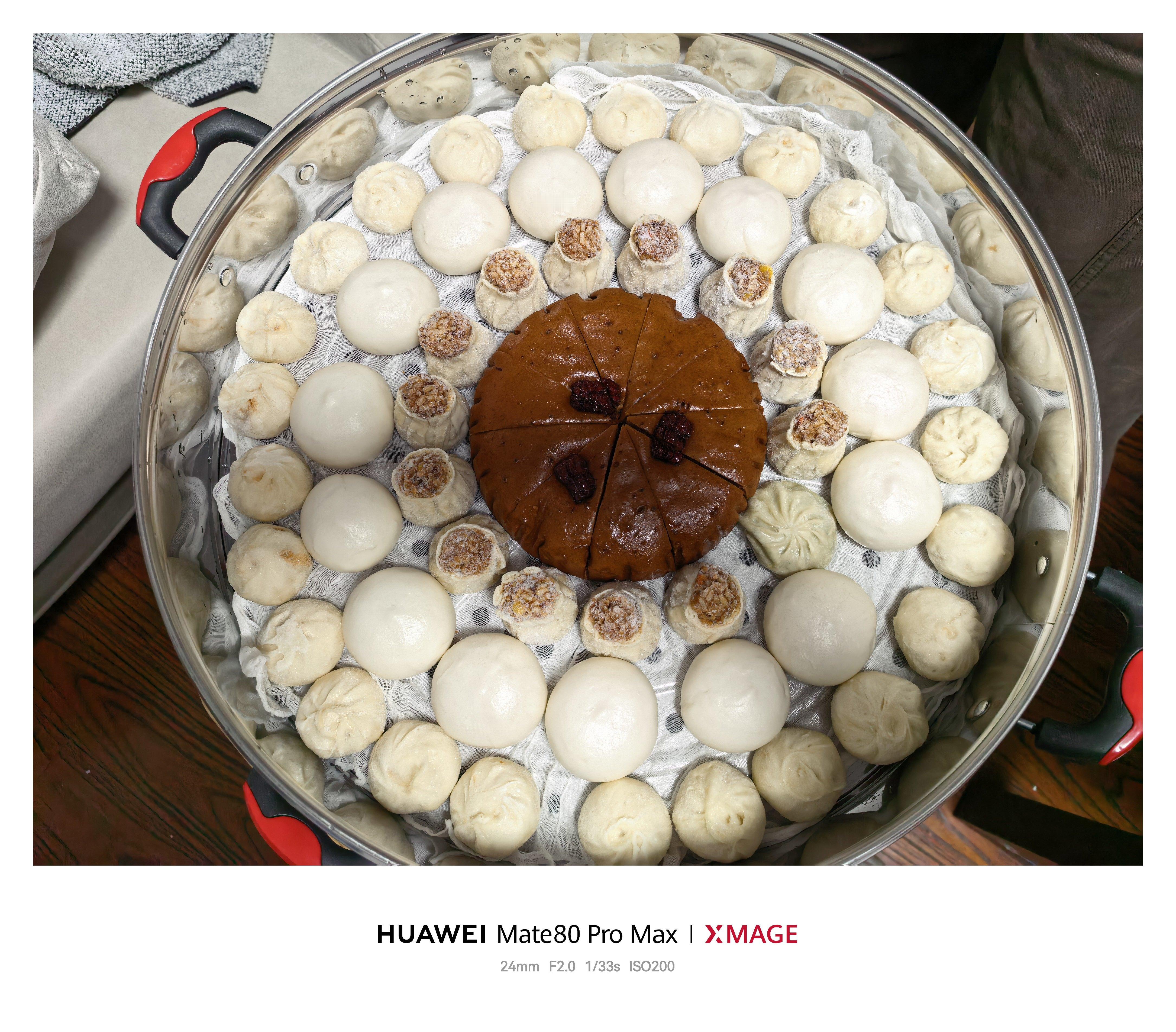 今天早上 3 点起床去给环卫工人送早餐真的是越送越开心～传递爱心使人快乐