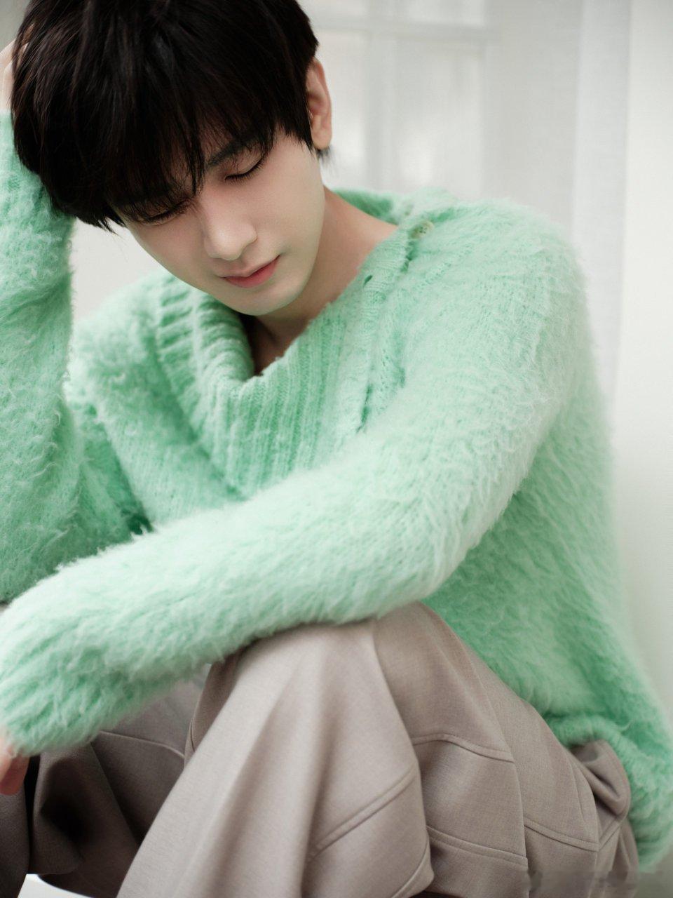 成毅天地剑心cy成毅王权富贵成毅，愿所有繁华皆入你眼，所有烦恼自行消散，愿你星途