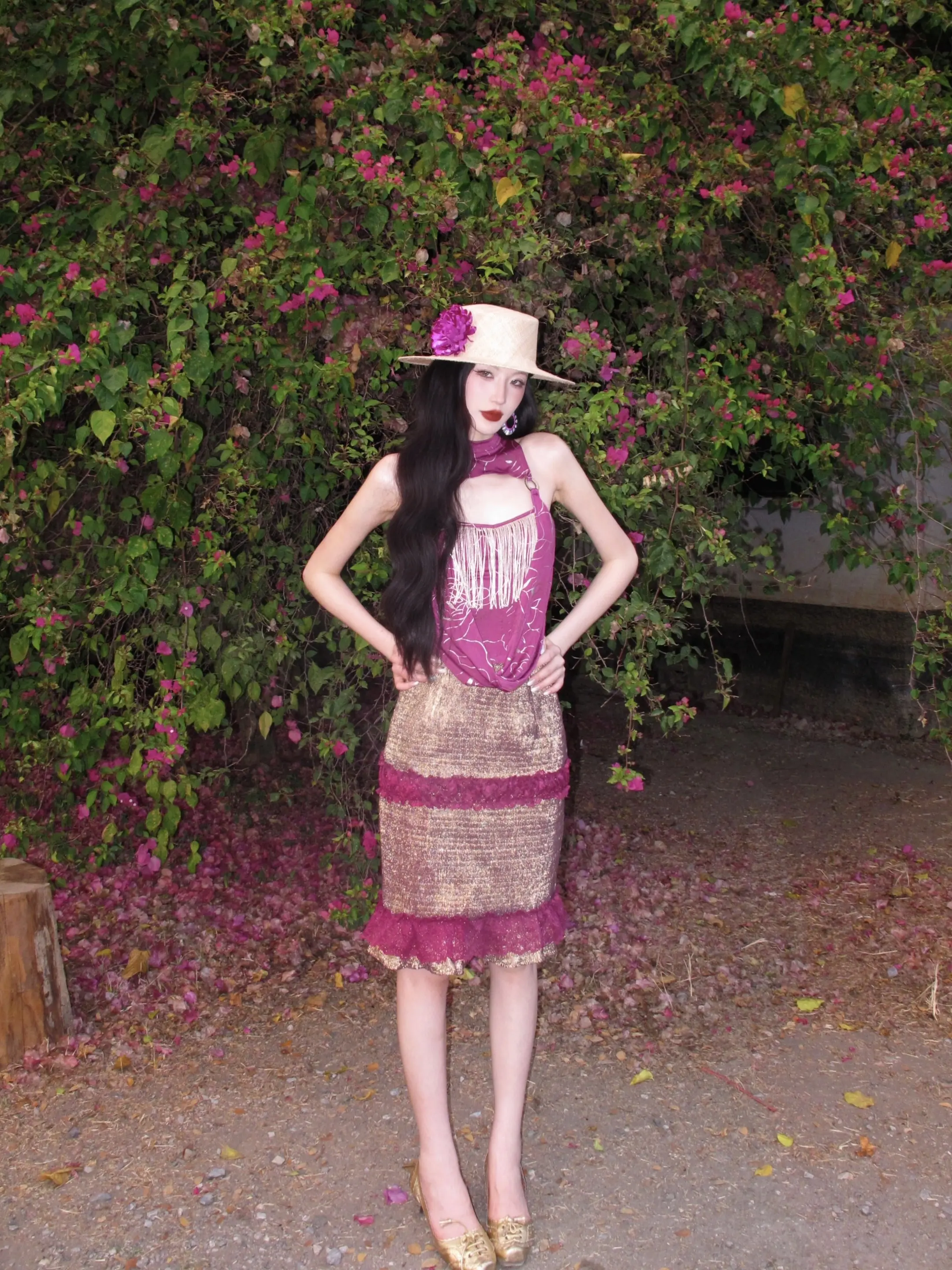 偶遇一片三角梅花墙。