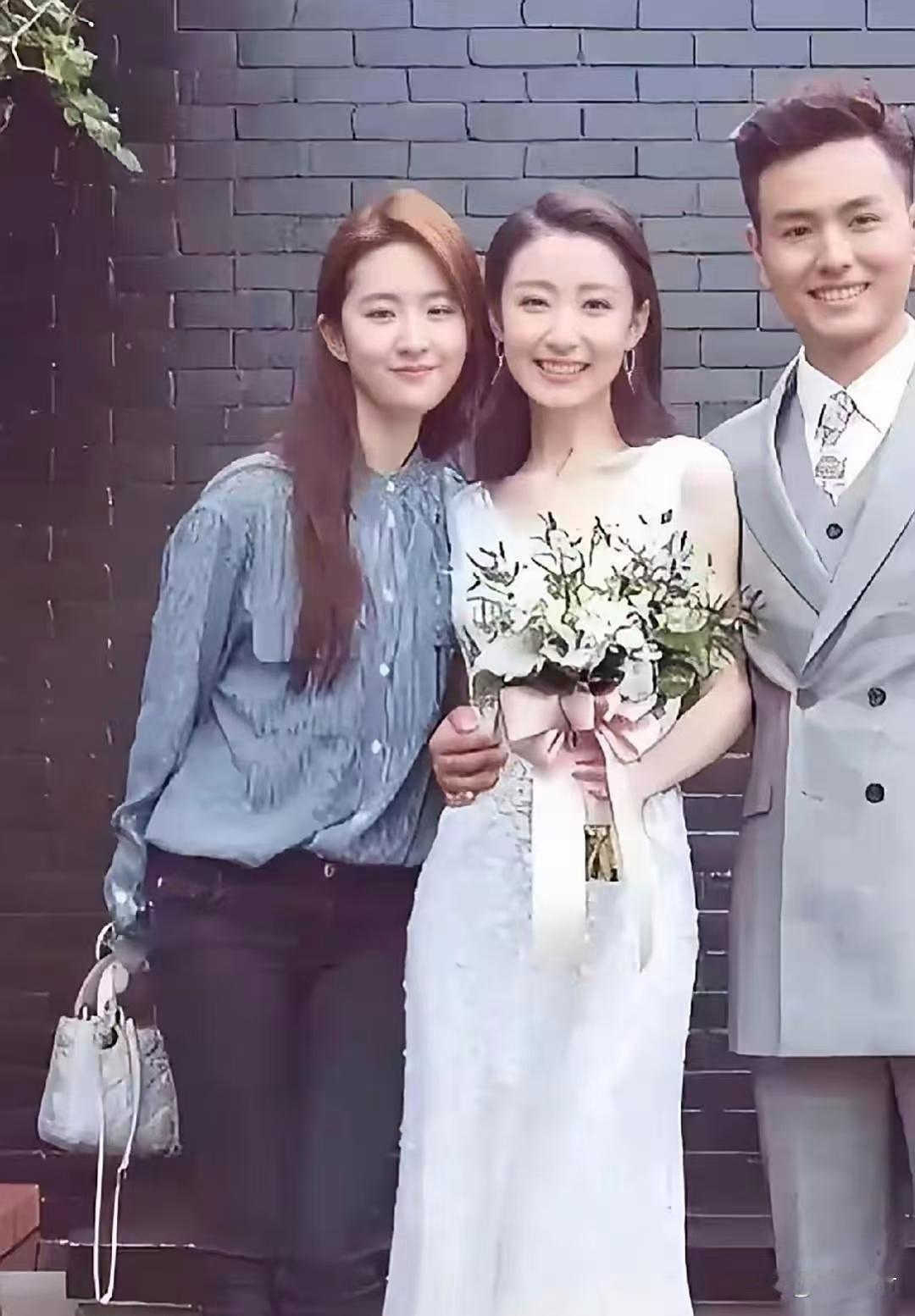 新娘子美的和刘亦菲不相上下！ 