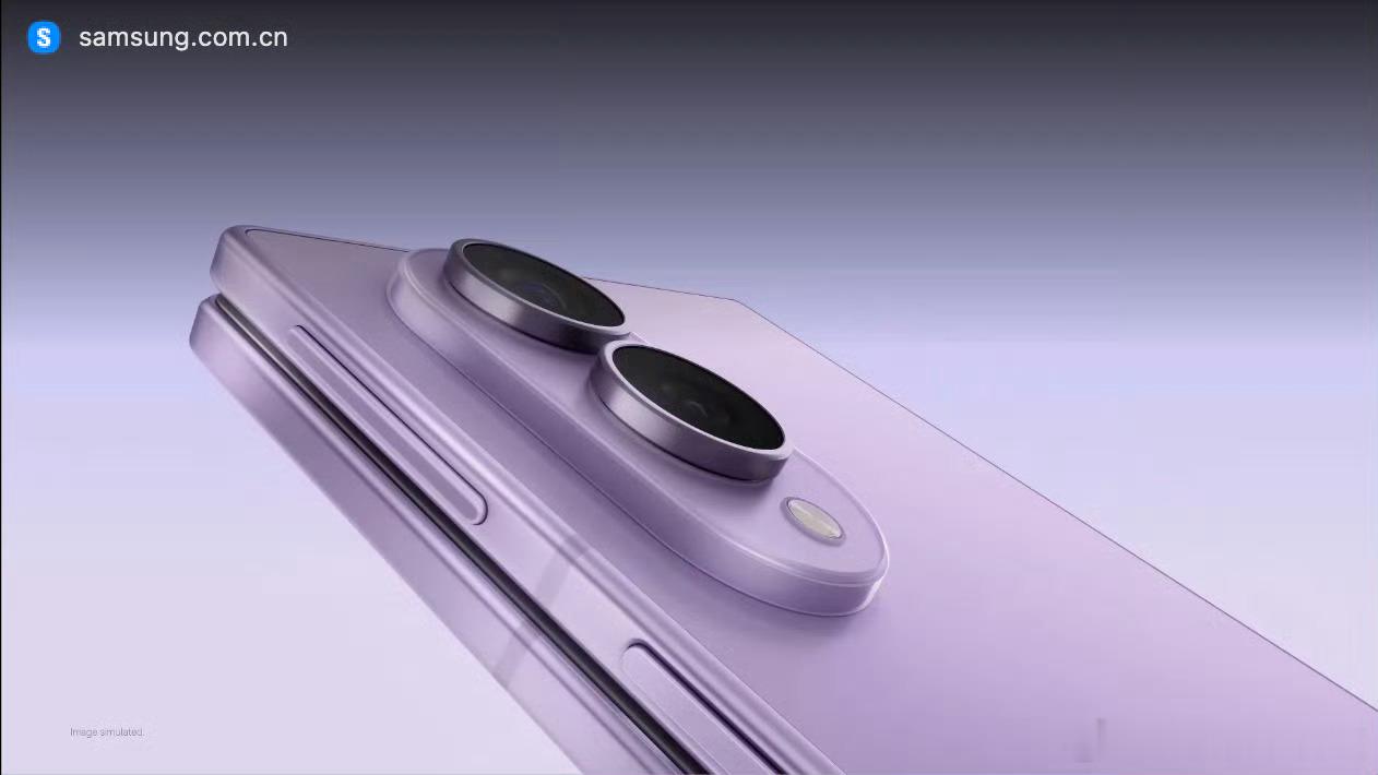 三星阔折叠Galaxy Z Fold8 已经正式发布了，起售价12999，光看图