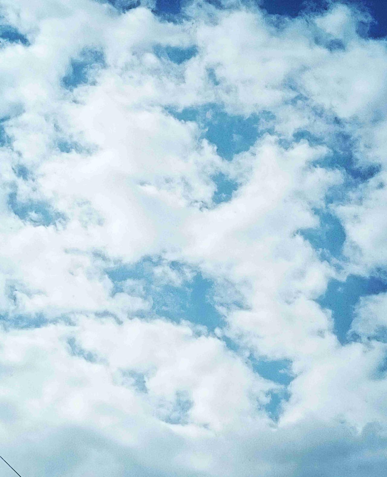 今天是4月11日，星期六，我们这里的天气特别好，大晴天，最高气温零上18度，最低