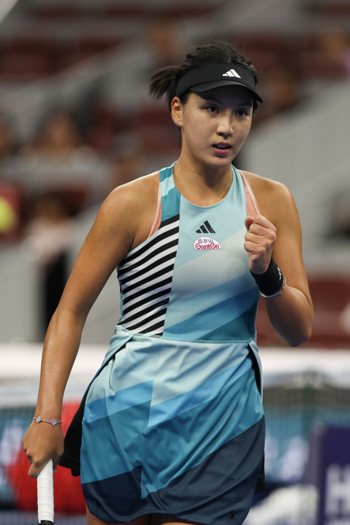 王欣瑜轻松晋级🔥WTA1000中网女单首轮，🇨🇳王欣瑜直落两盘，以6-1/