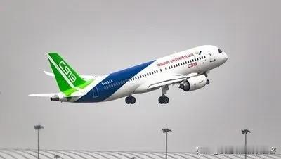 美国估计要气炸了！今年5月美国刚停止向中国商飞提供喷气发动机相关技术，中国国航、