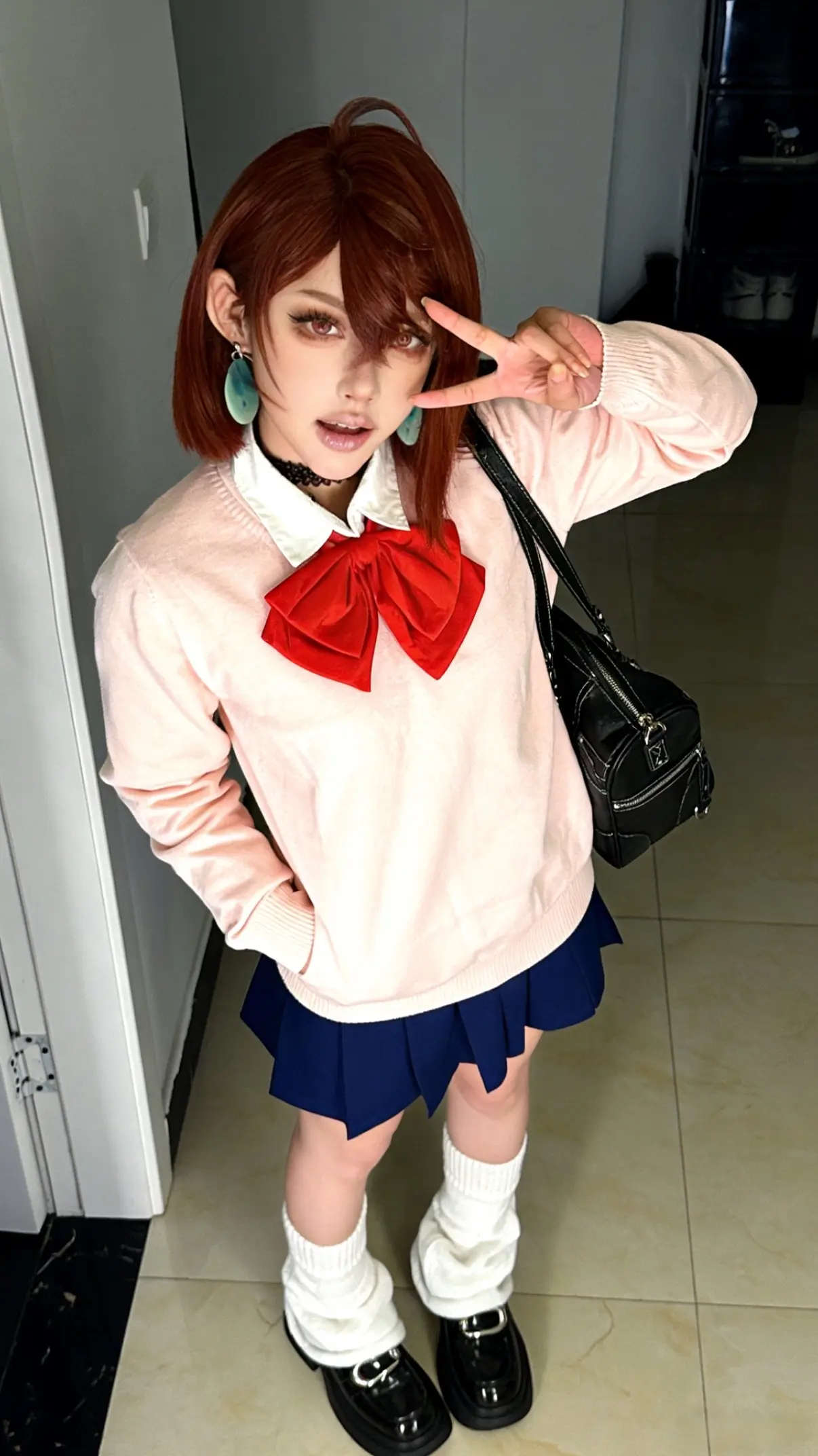 每个成功人士的背后都有一条脊椎。