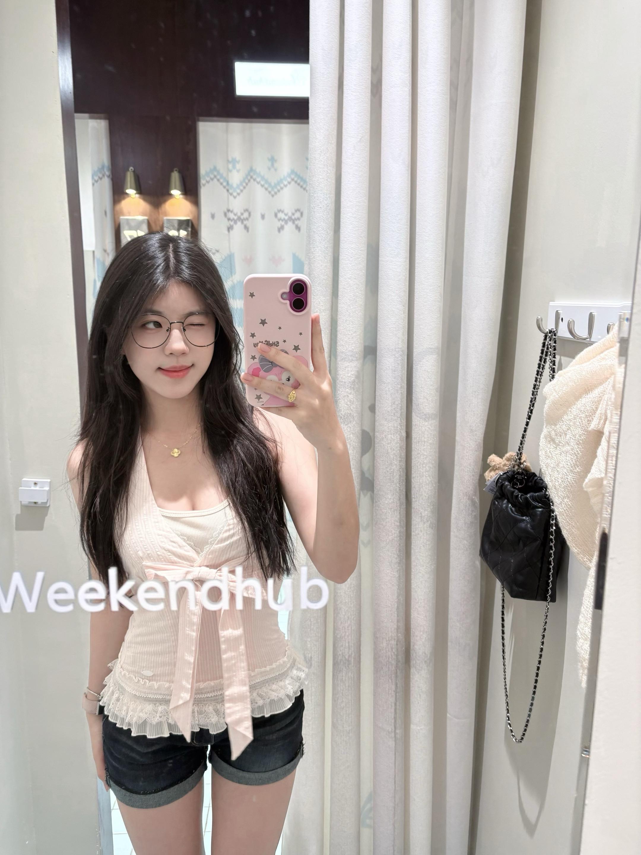文案都是假的 其实我超级幸福。