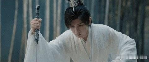 都是纯爱的父子暖不了彼此天地剑心 王权富贵与王权弘业，这对父子好似被命运捉弄，富