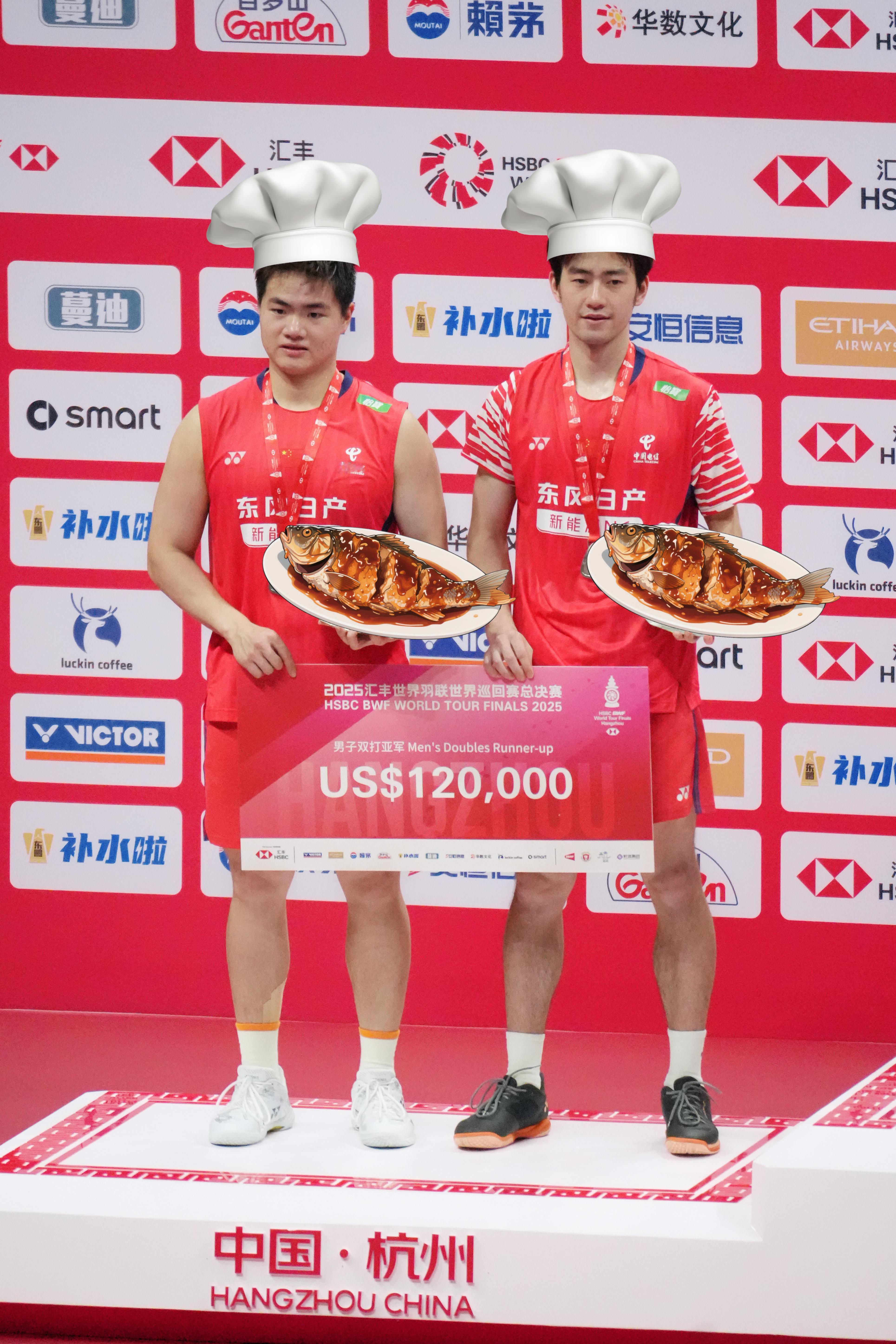 祝大家除夕快乐！新年马上有钱，年年有余