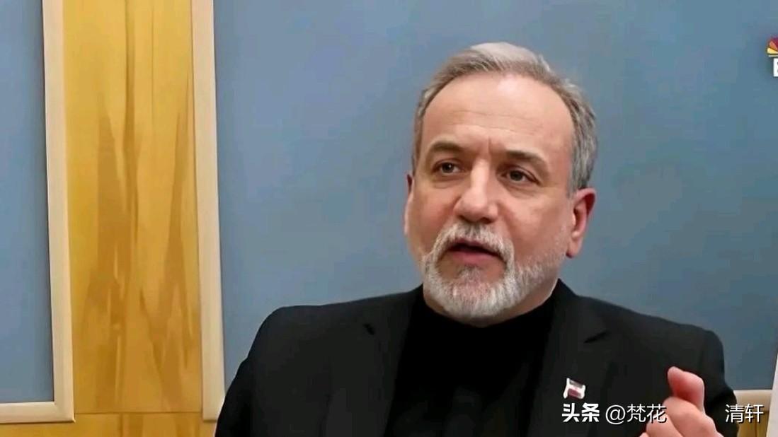 伊朗外长阿拉格齐宣布让日本油轮通过霍尔木兹海峡，这一举措在中东复杂局势中意义非凡