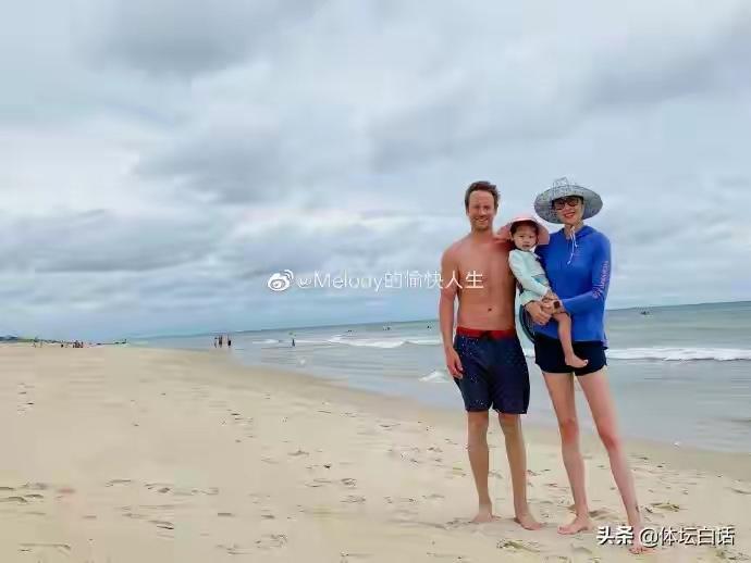 中国🇨🇳排坛女神远嫁美国，如今怎样了

马蕴雯长相漂亮，气质优雅，有着模特般