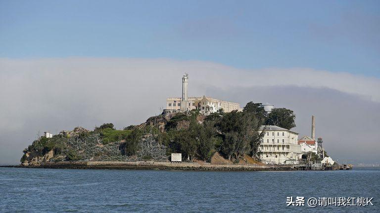 恶魔岛：特朗普要求1.52亿美元重新开放监狱，打造“最先进监狱”
美国总统为重建