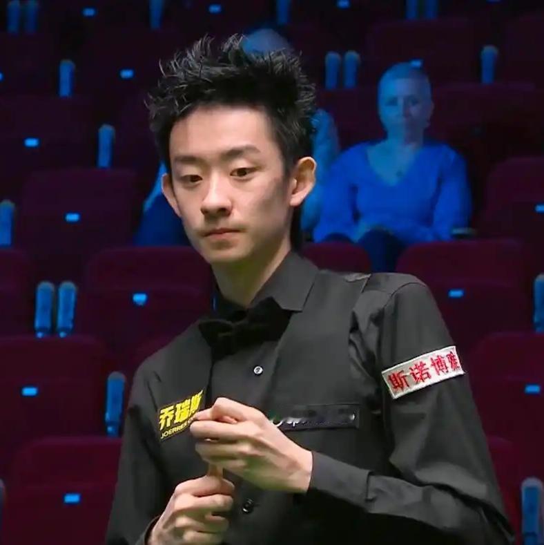 大师赛首秀，开局三连鞭，单局逆转，吴宜泽6-2闯进八强！
        202