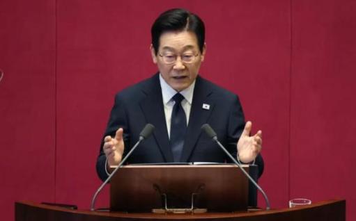 韩国在中东偷偷搞小动作，终于不想再当美国跟班了。
 
最近韩国正式宣布，向伊朗提