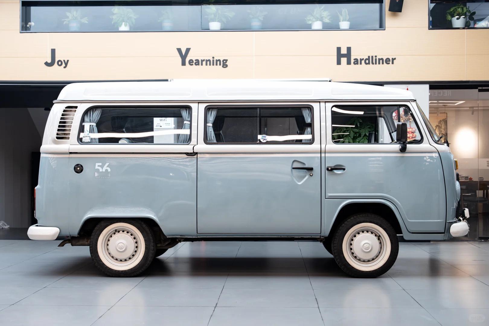 好车分享 Volkswagen T2 KOMBI，这台是2013年T2停产时推出