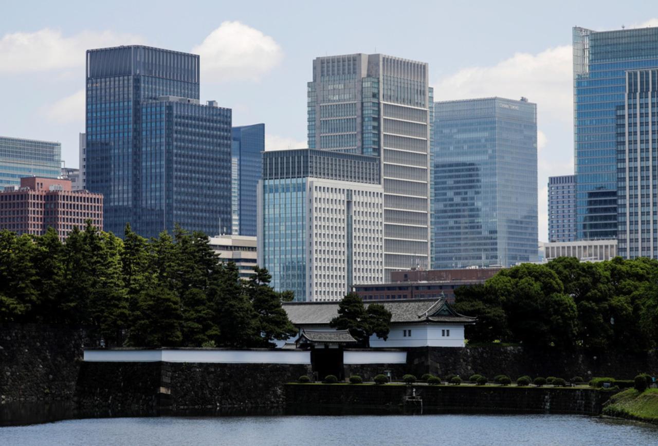 【日本4‑6月国内生产总值（GDP）折合年率增长1.1%，不及预期但为连续三个季