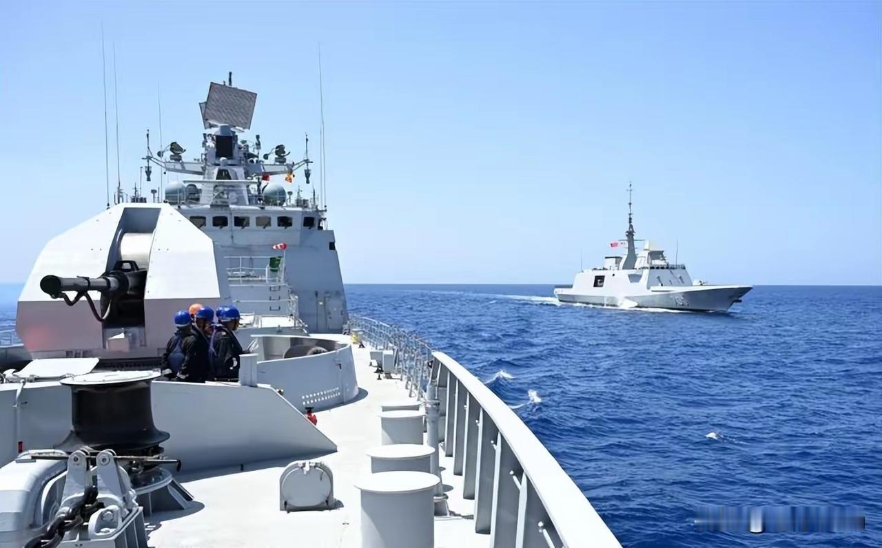 假如中印开战谁能赢?印网友
结论很奇葩
印度网友觉得地理因素能赢中国，但2025