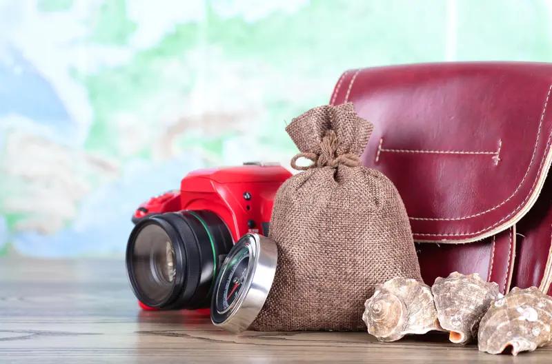 00后假期旅游，为何主打“爱你老己”？
 
这个元旦假期，旅游市场热闹非凡，而0