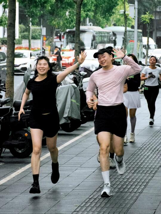 拒绝死肌肉，有氧跑起来✌🏻