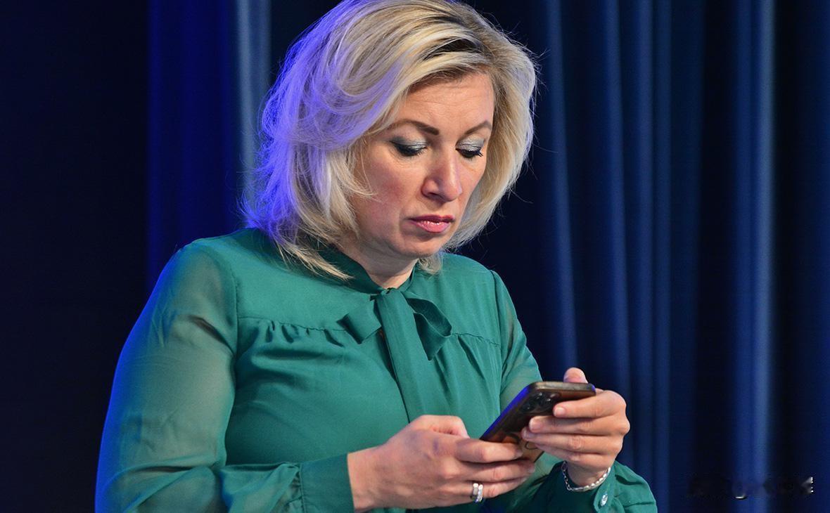 【语言政治：吉尔吉斯斯坦宣布整治俄语广播电视台】
 
2月3日，吉尔吉斯斯坦文化