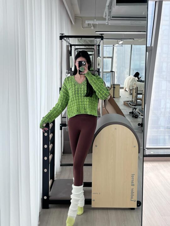 高个子女生的普拉提ootd💚🤎