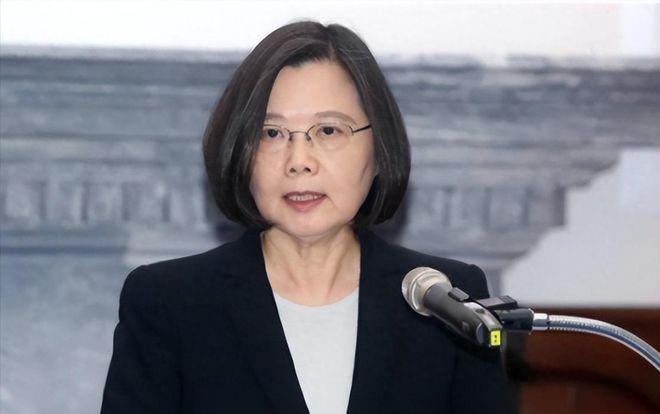 台湾邦交国7个月掉一个，砸钱都拦不住，这哪是外交？这是交保护费
2016年，台湾