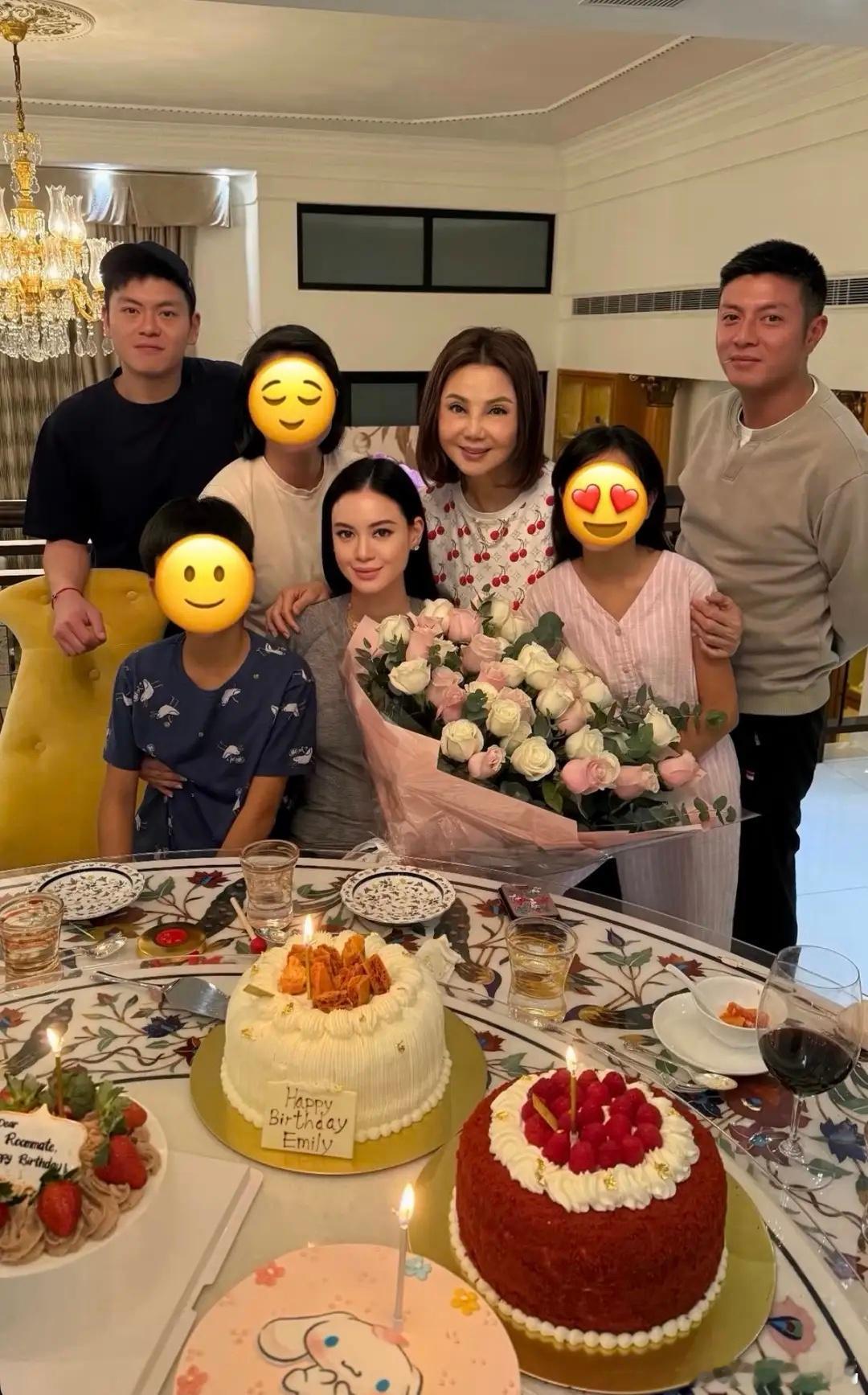 林恬儿庆祝42岁生日，何正德晒与新欢合照，两人正为抚养费打官司！ ​​​