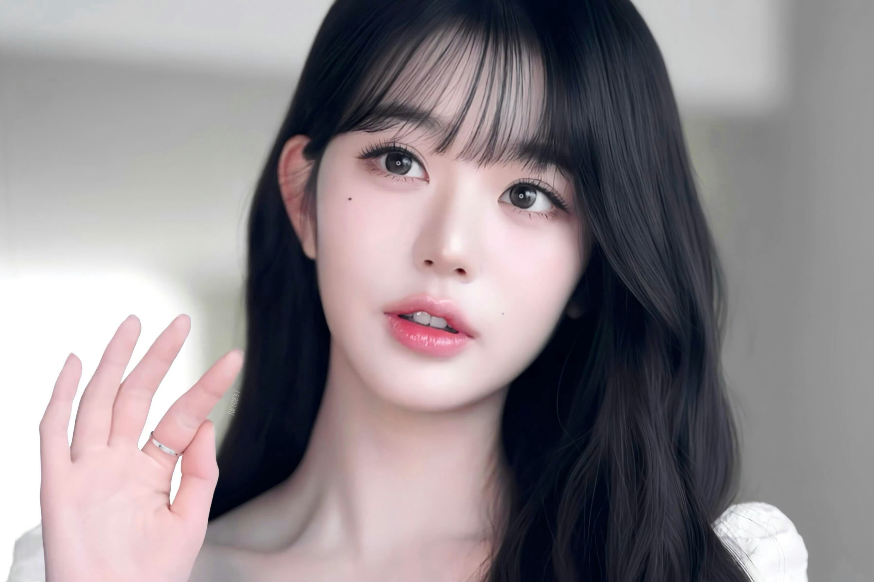 可是张元英真的不是最近才美成这样。。。。 