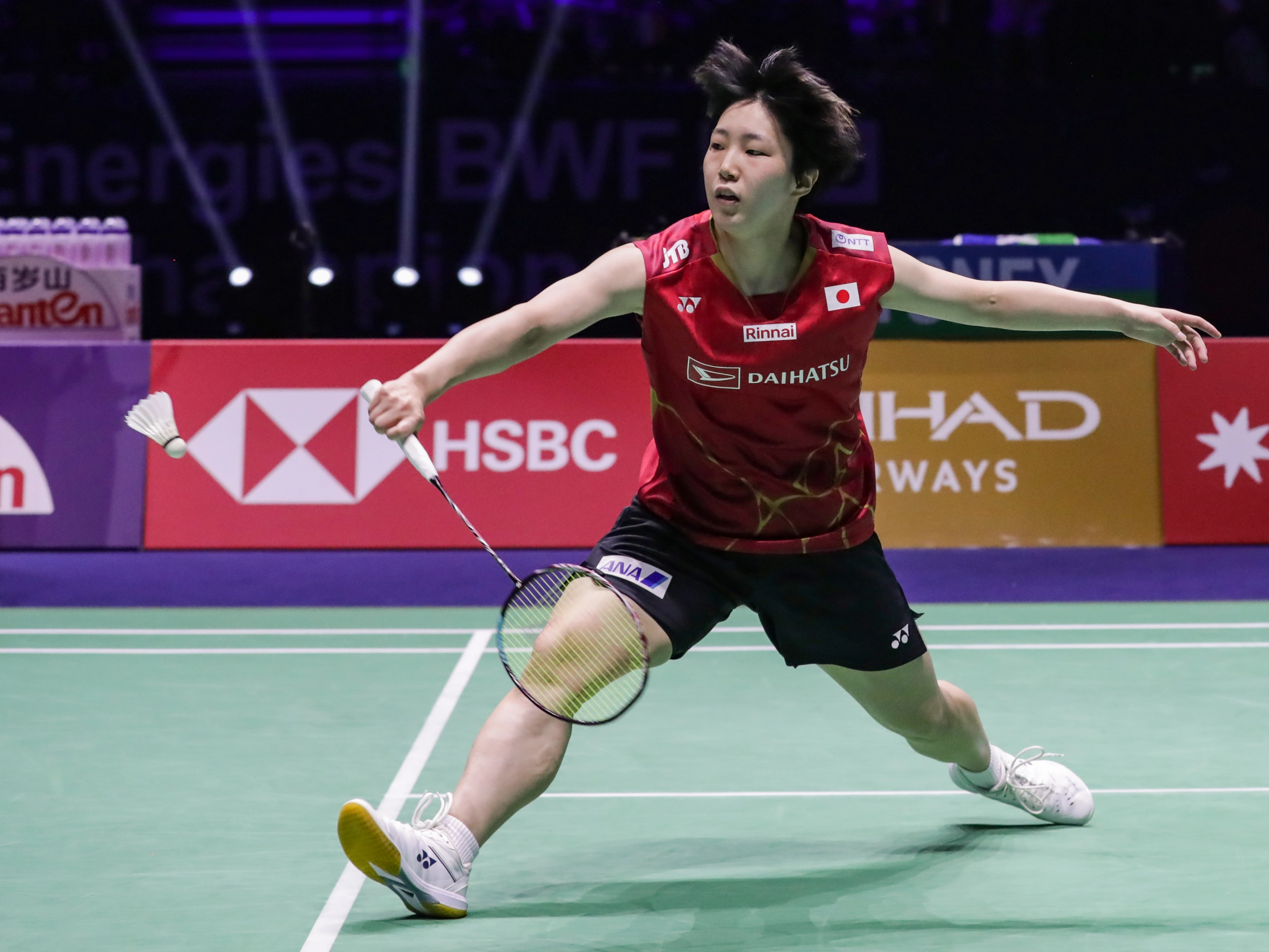 山口茜🇯🇵 21-9、21-14 🇮🇩瓦尔达尼女单决赛：安洗莹🇰🇷 