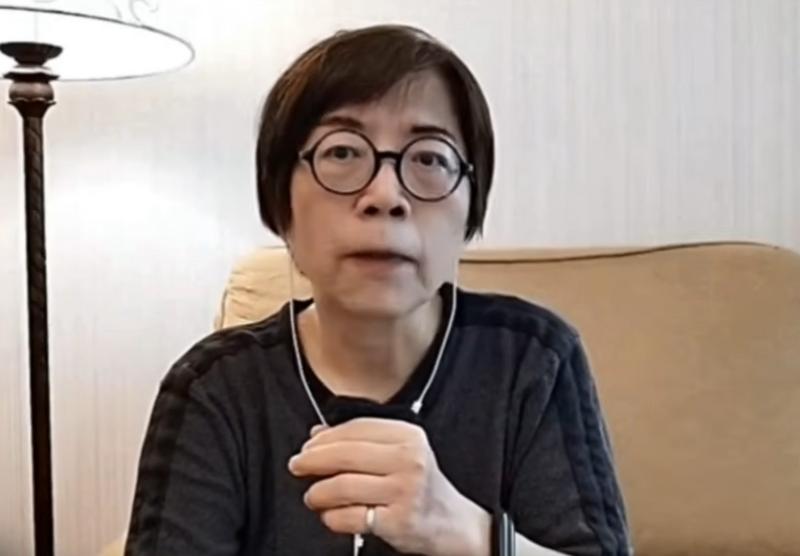 黄智贤：我反对在台北演“狸猫换太子”
出于替陈幸妤遭婚变打抱不平，民间自发筹办的