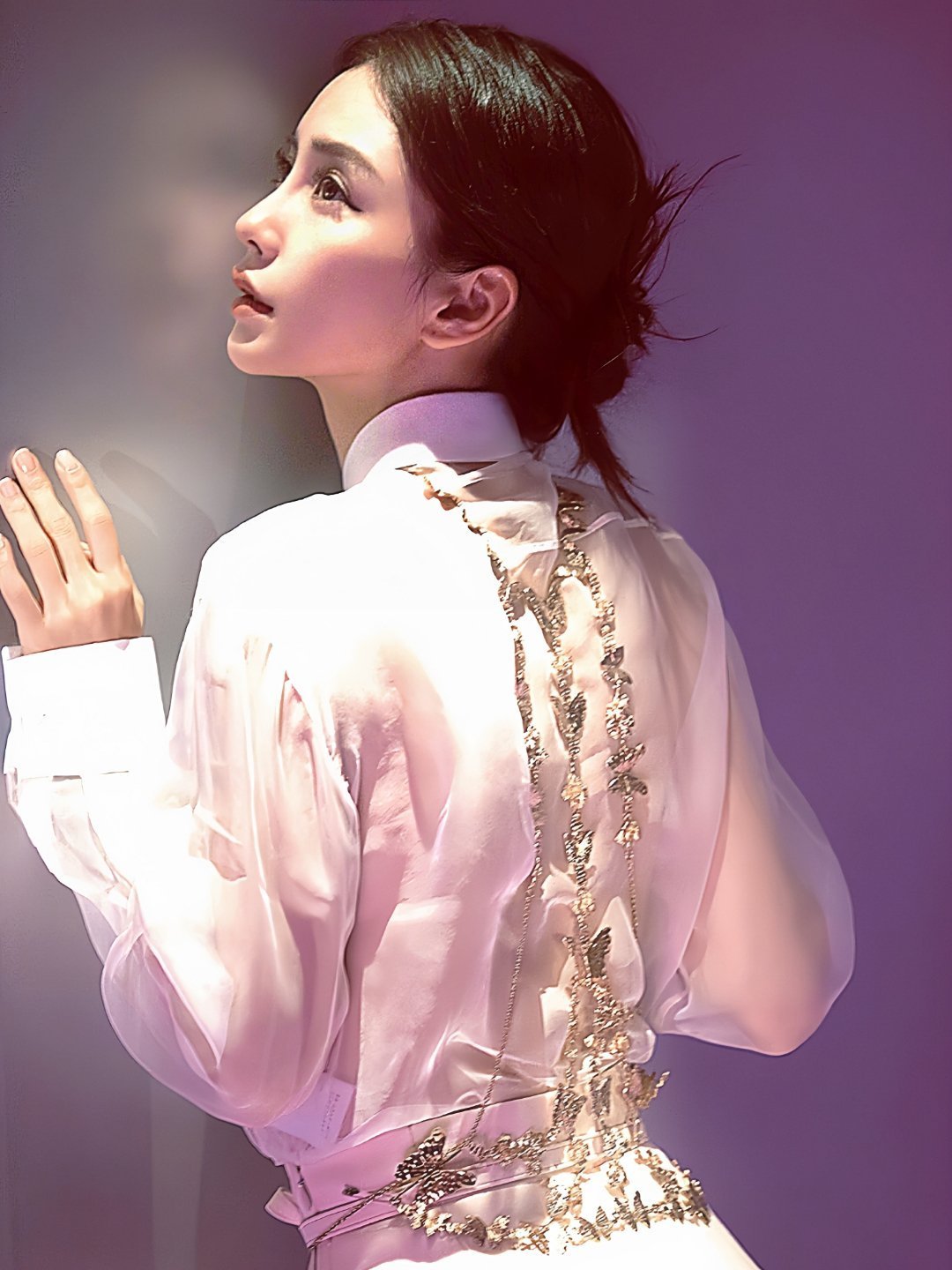 angelababy yyangelababy “情话天花乱坠，但我只愿你平安喜