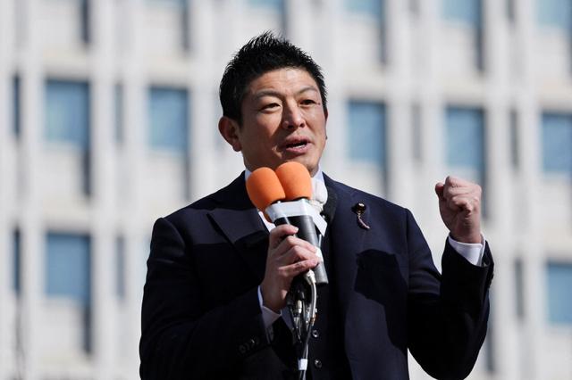 神谷宗幣的“不道歉外交学”

当那把军刀随着自卫队军官的身影，划过中国驻日大使馆