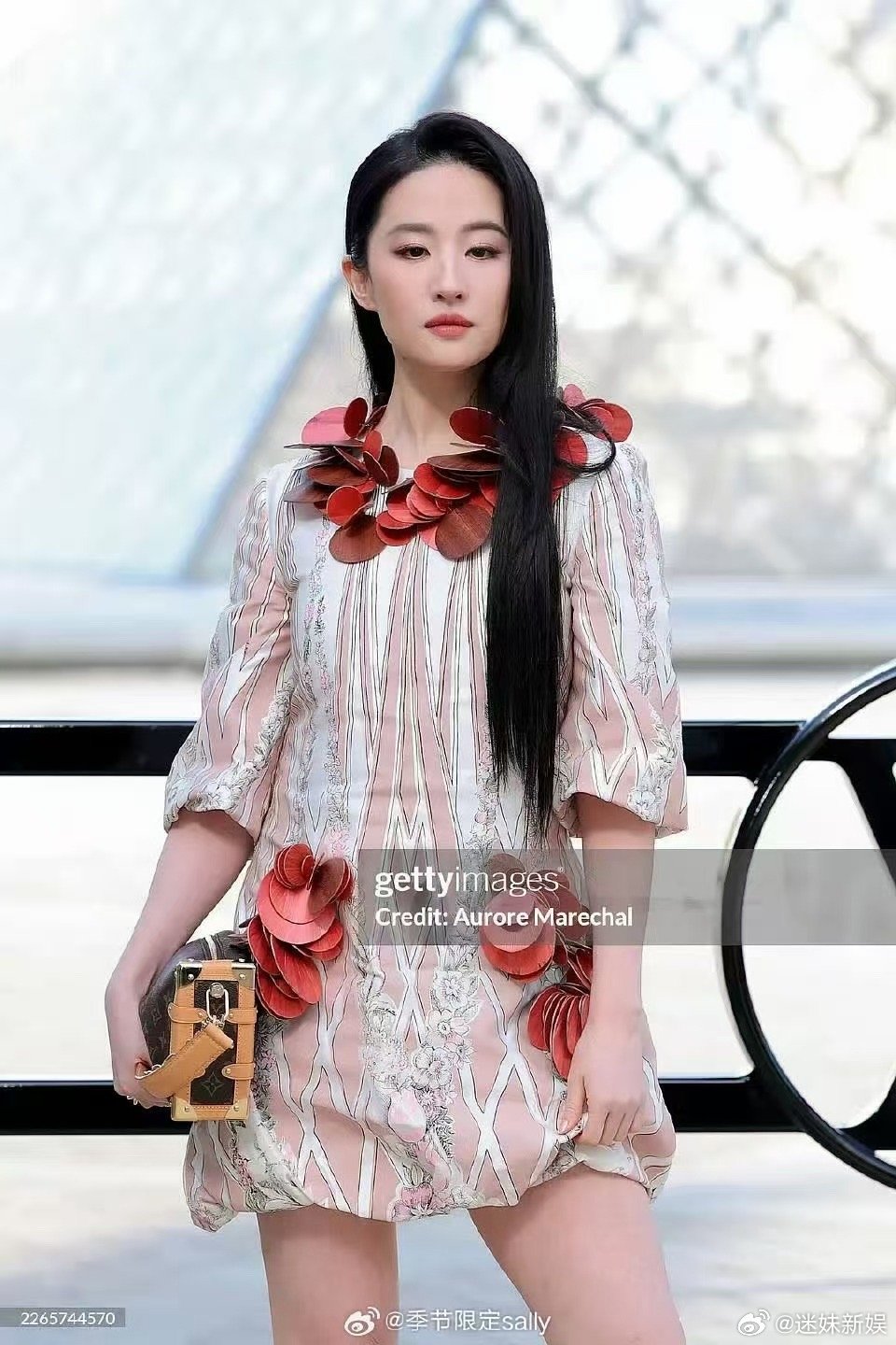 白鹿唐宫奇案长尾效应白鹿唐宫奇案拉新年榜第七白鹿唐宫奇案拉新年榜第七，厉害了， 