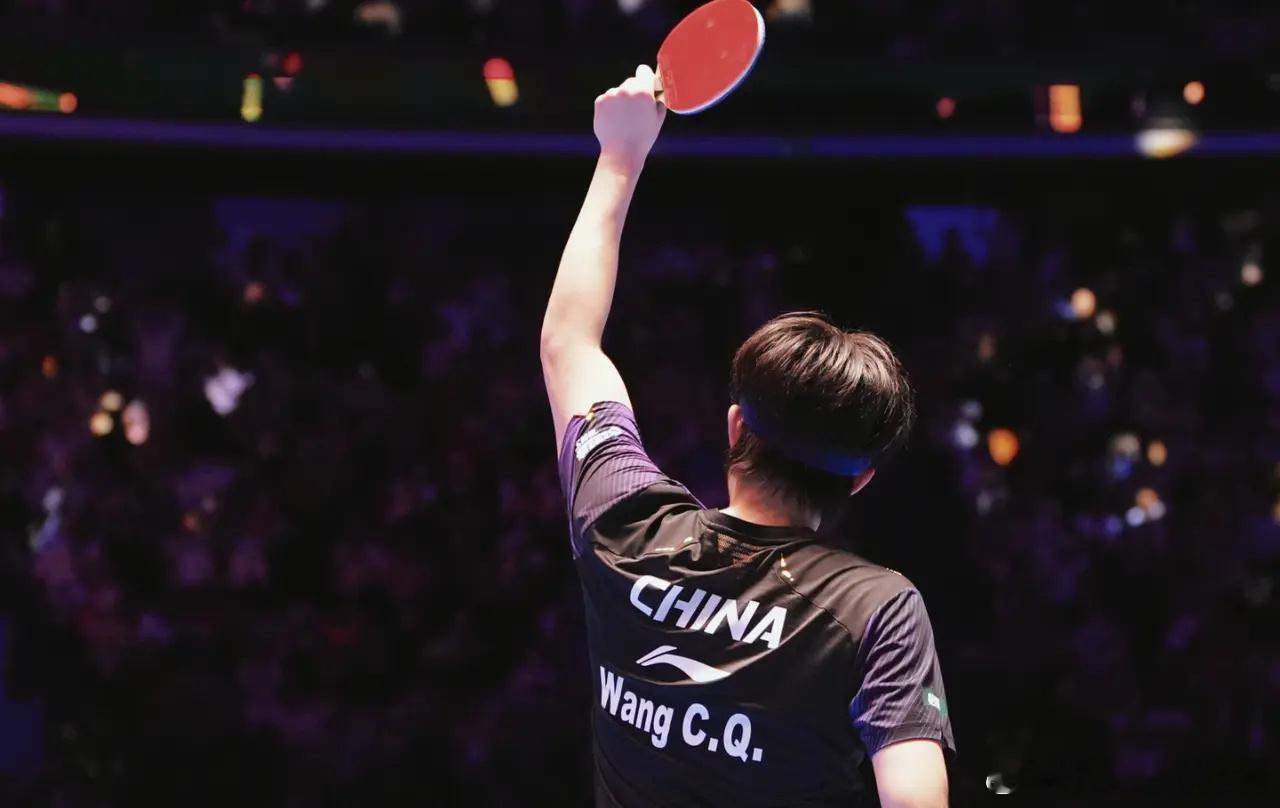 将张本智和打疯 王楚钦不给自己留后路：这是升国旗奏国歌的比赛北京时间2月8日晚间