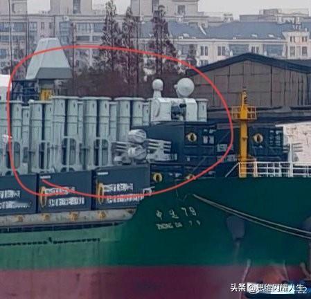 我勒个去，没想到东大现在已经进化到拿民船改装武库舰拿来用了！[泣不成声][泣不成