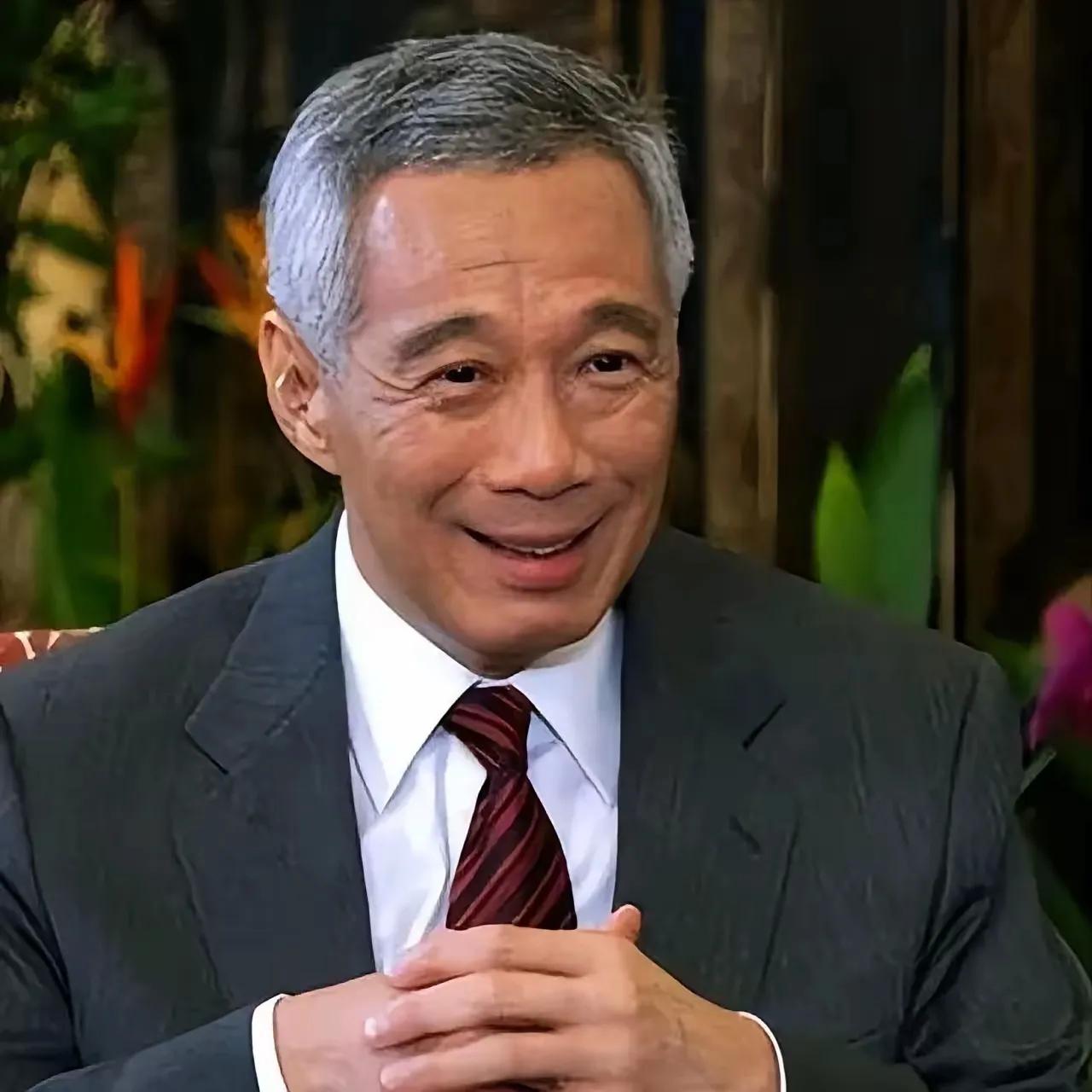 新加坡国务资政李显龙日前说，“台海和平至关重要，各方声称维持现状，实际行动却加剧