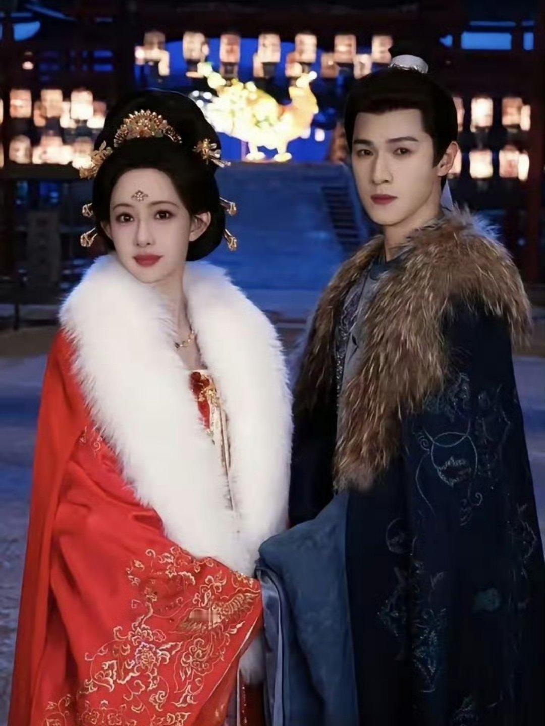 李昀锐连孟子义名字都不提 李昀锐复盘综艺奔跑吧香蕉船翻船事件，船上当事三人包括孟