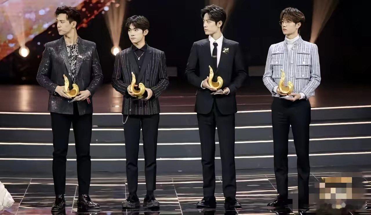 盲猜一下今年微博之夜的四大才子会是谁？2024年的四大才子是侯明昊、李昀锐、王星