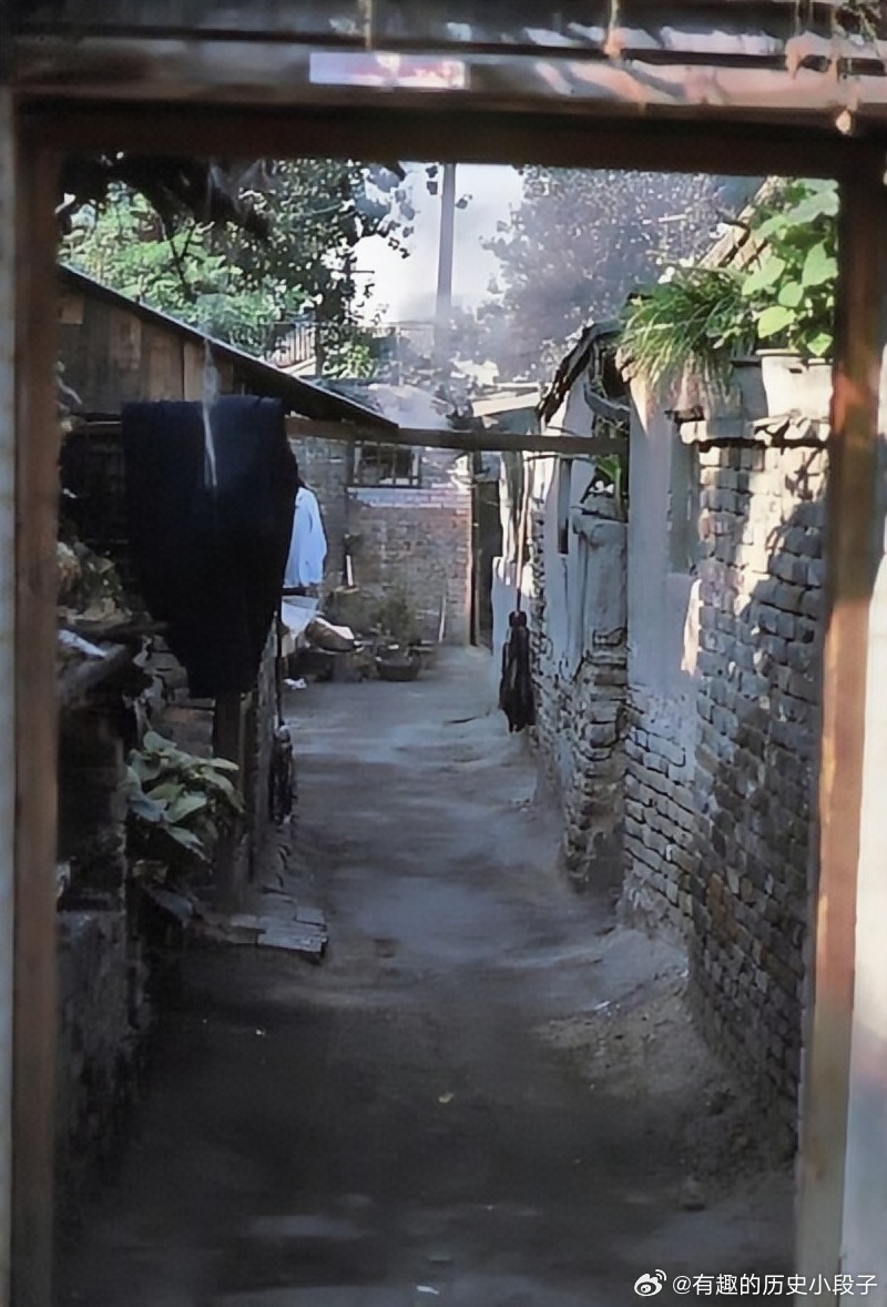 老照片  八十年代北京胡同 