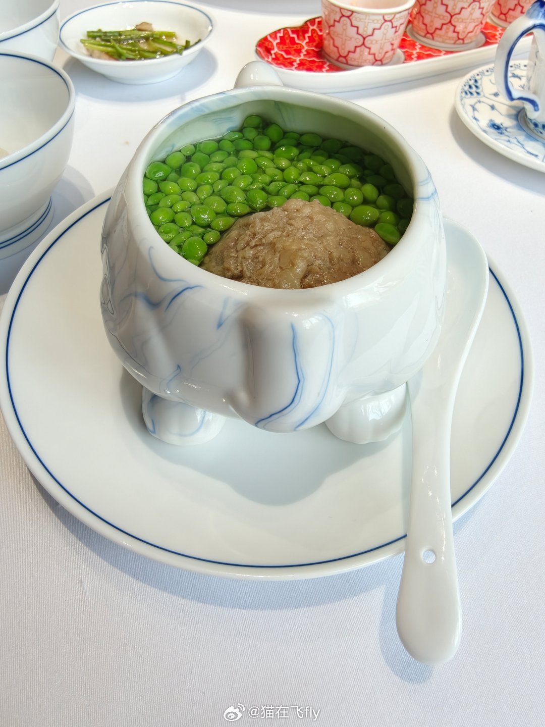 从大运河博物馆出来去了扬州这边的黑珍珠餐厅需要提前预约菜单也要提前点好手写菜单很