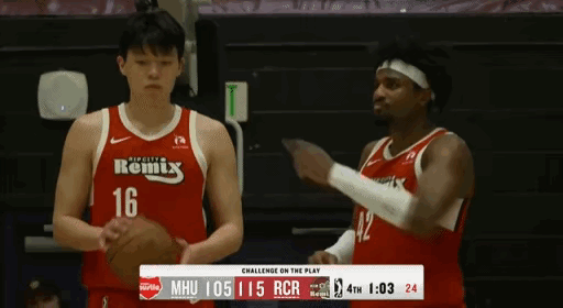 杨瀚森19分5板1助1断1帽杨瀚森 7天打6场球，就算常规赛打得时间少，热身+赶