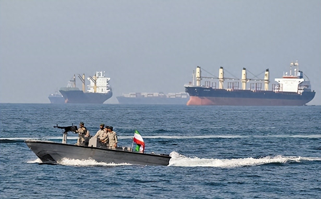 伊朗封锁之后，美舰敢到霍尔木兹海峡护航吗？