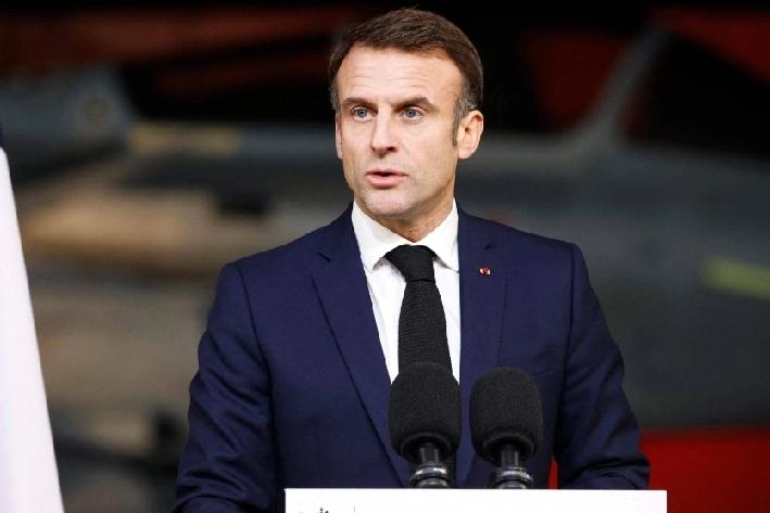 昨天，马克龙在驻外大使会议上说:“美国背弃盟友，中国商业侵略，他们无视国际规则，