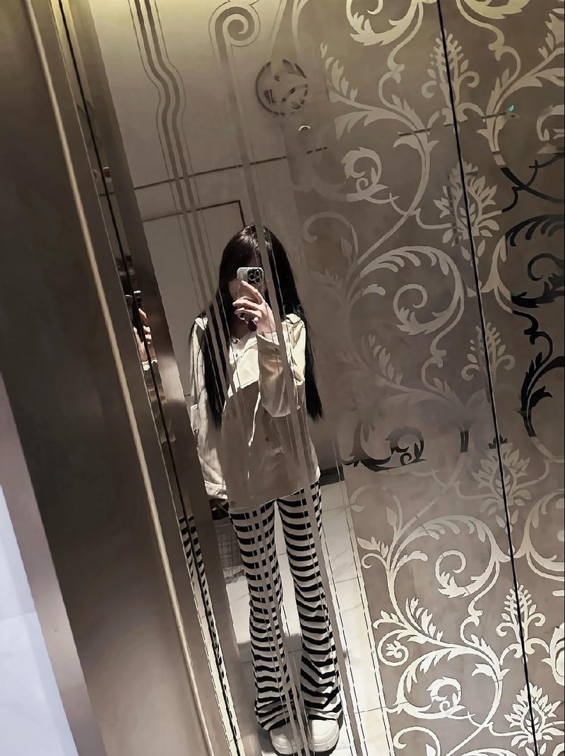 你在的日子里像那道阳光，照亮我的晴天