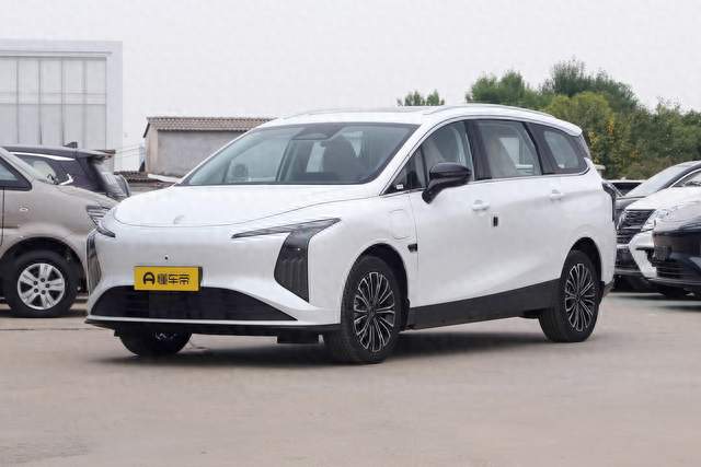 华为乾崑 ADS 5 SE 上车，星海 V6 把高端体验做成标配