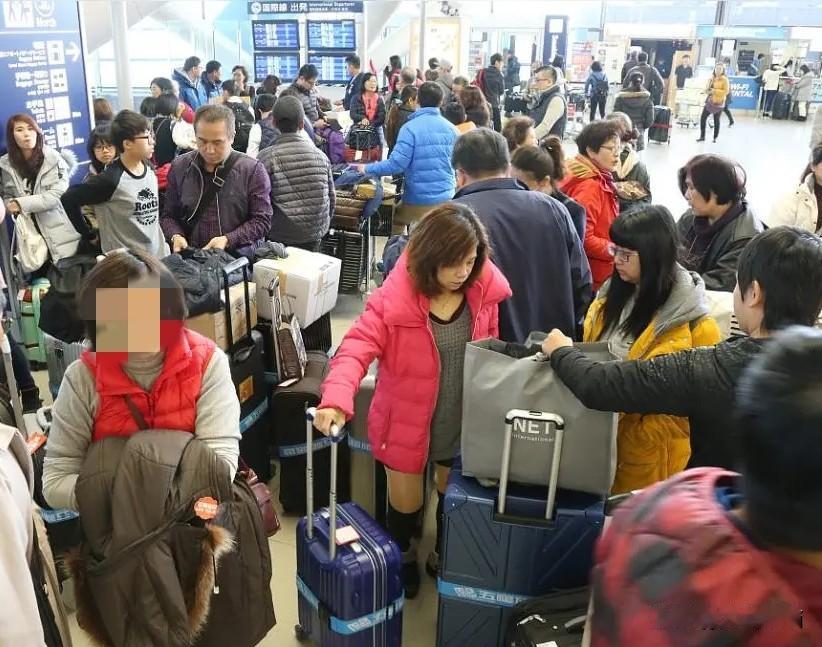 你涨我也要涨！谁让你针对我！
7月1号起，日本给咱们中国人办单次签证的费用直接翻