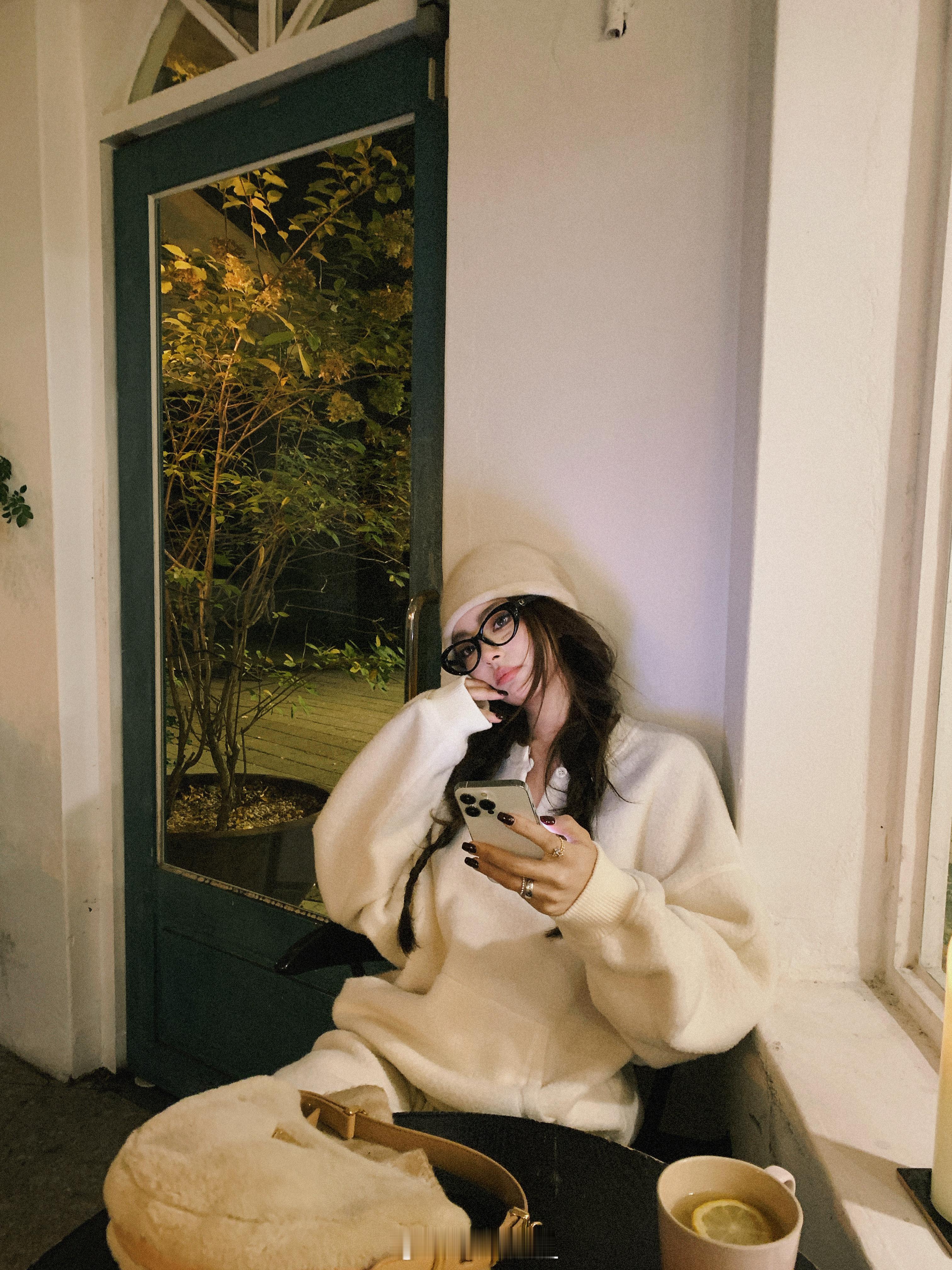 收工啦～好久没有来韩国咯 发现汉南洞好多店关门了不过也开了一些个新店 有时间再来