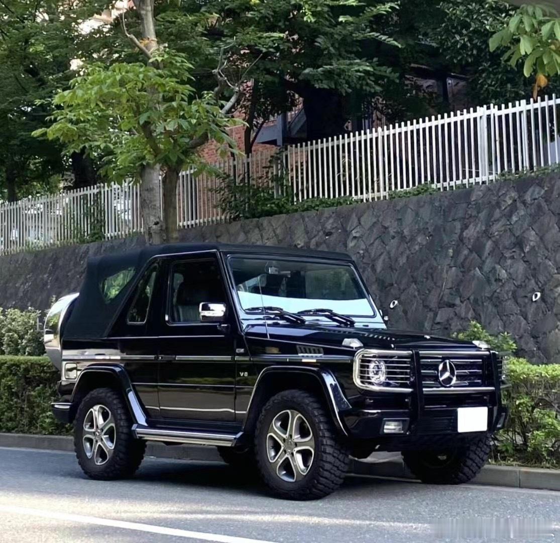 奔驰G500敞篷车，真好看。 ​​​