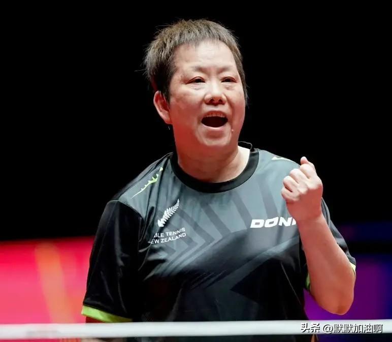 这次世界杯：64岁的“奶奶辈球员”李春丽火了

咱们三句话了解一下：

李春丽，